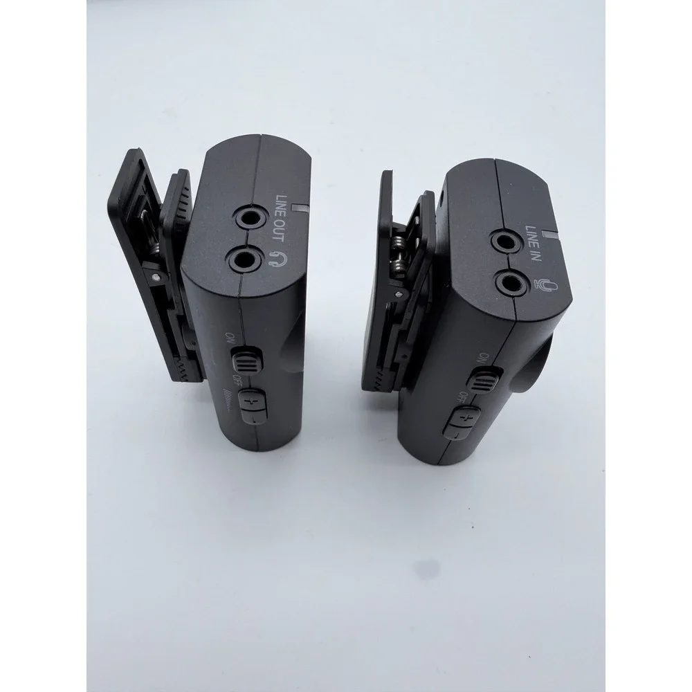 Movo Wireless Microphone System Black WMic10-P Transmitter Receiver Lavalier